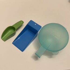 Lot Of Tupperware 2 Scoops Blue/Green Forget Me Not Aqua #1452 #878